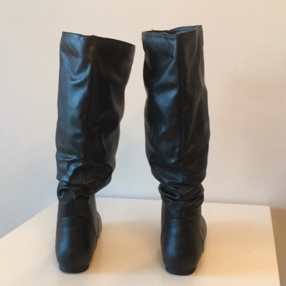 Journee Collection Black Over-the-Knee Slouch Boots